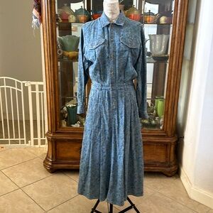 Vintage Lizwear long sleeve paisley print denim maxi dress prairie
